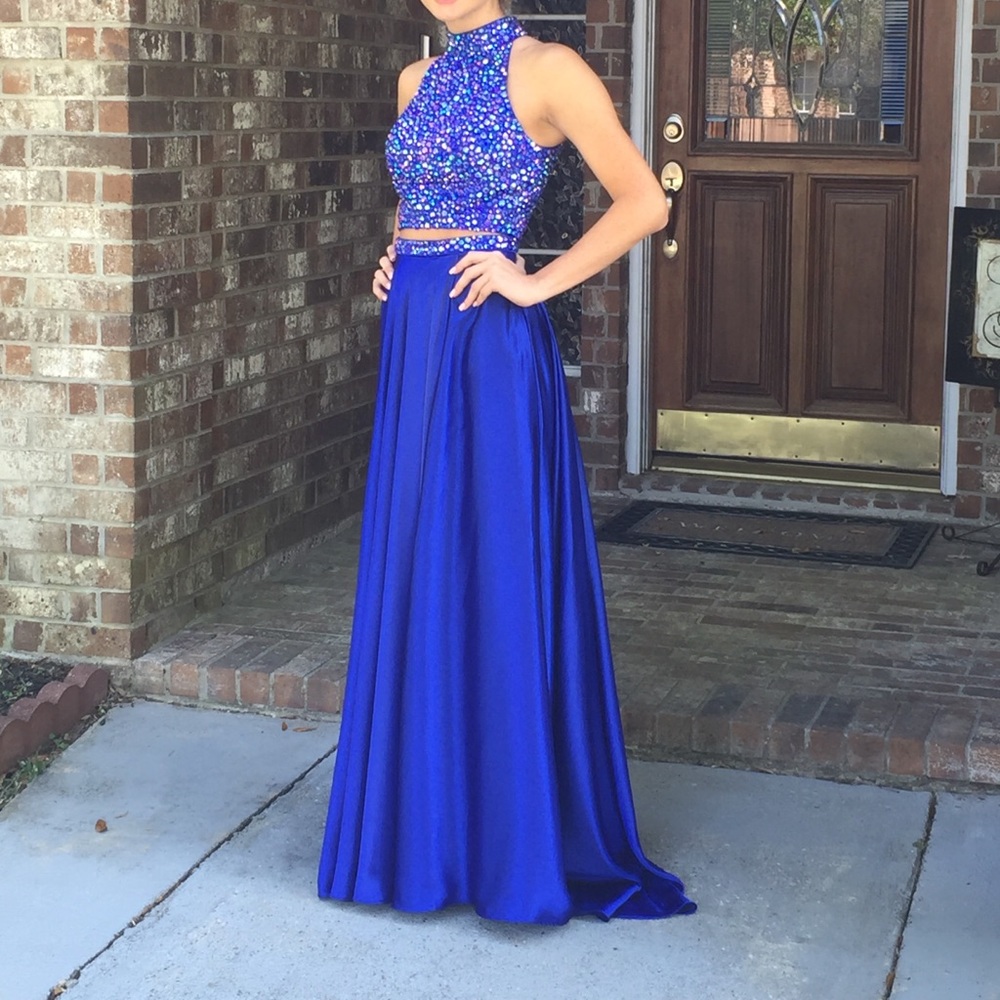 Sherri Hill Size 4